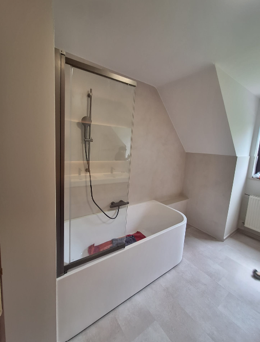 Salle de bain sous combles
